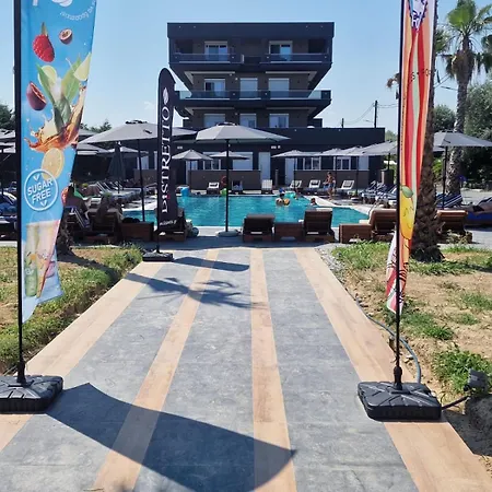 Girni Giorgio Korino Paralia Bei Olympiada 10 Appartement Skala Korinou